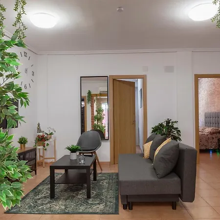 Luxury Artistic Digital Nomad 2 Bedroom W/terrace * Valencia
