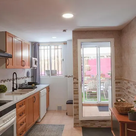 Apartment Luxury Artistic Digital Nomad 2 Bedroom W/terrace