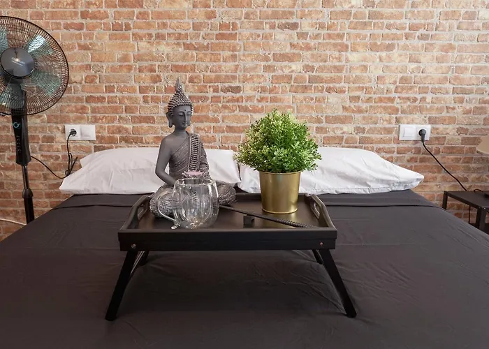 Artsy Large Getaway - 2 Bedroom W Huge Patio - Great For Families And Digital Nomads Διαμέρισμα *